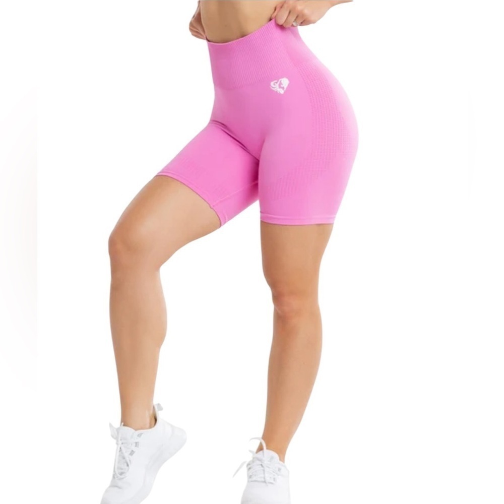 Women’s Best Power Seamless Cycling Shorts Pink estimated size XS-S